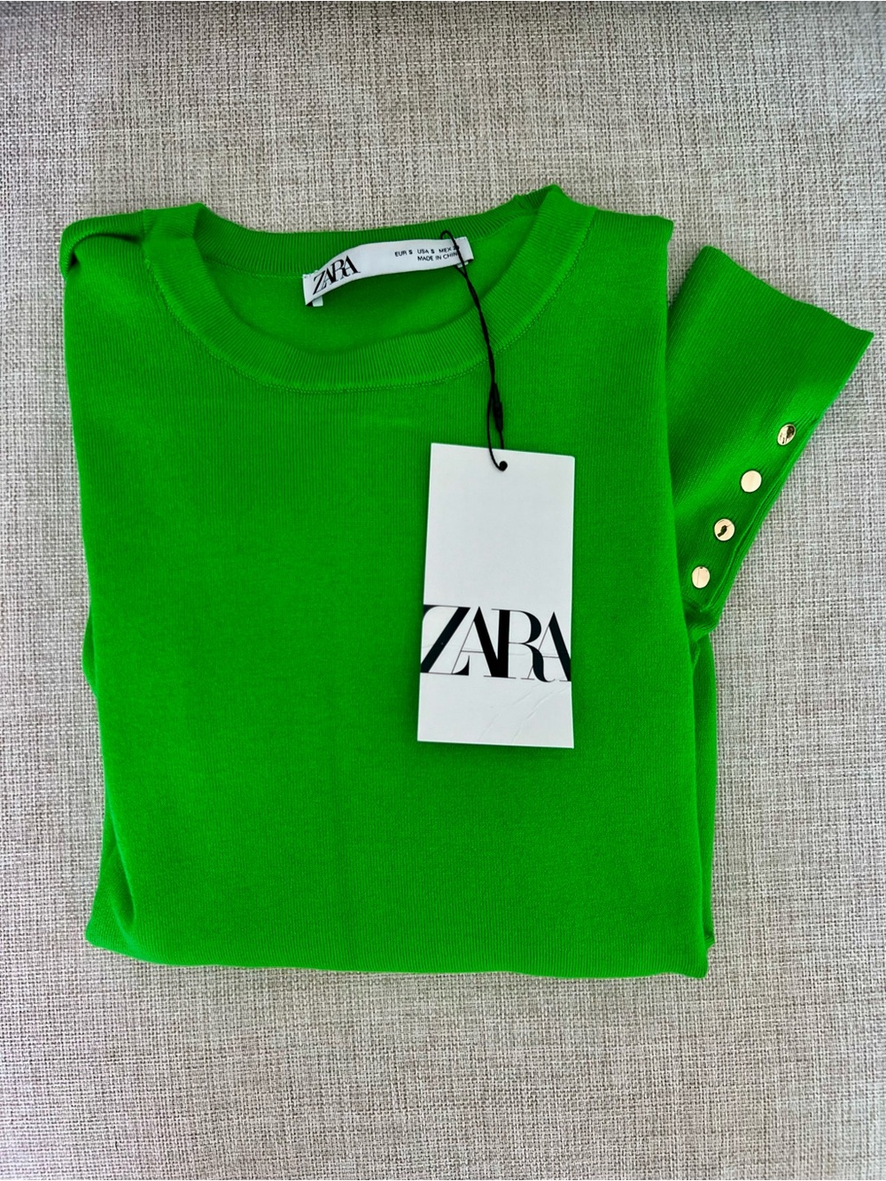 NWT Zara Bright Green Crewneck Top with golden button Detail